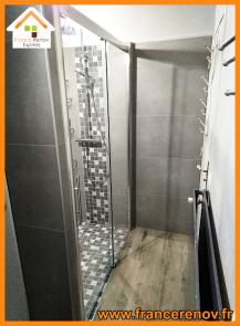 Rénovation de salle de bain avec douche italienne à Bouvines