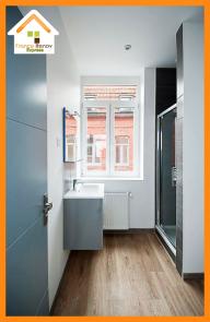Réalisation de salles de bains un immeuble locatif à Lille