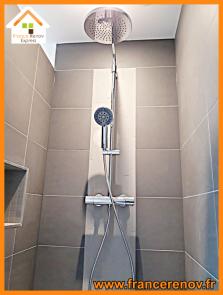 Rénovation complète d'une salle de bains & douche à l'italienne à Templeuve
