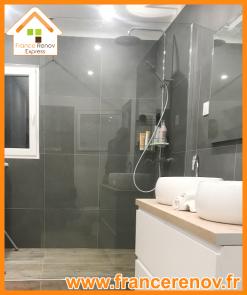 Salle de bains & douche italienne à Loos